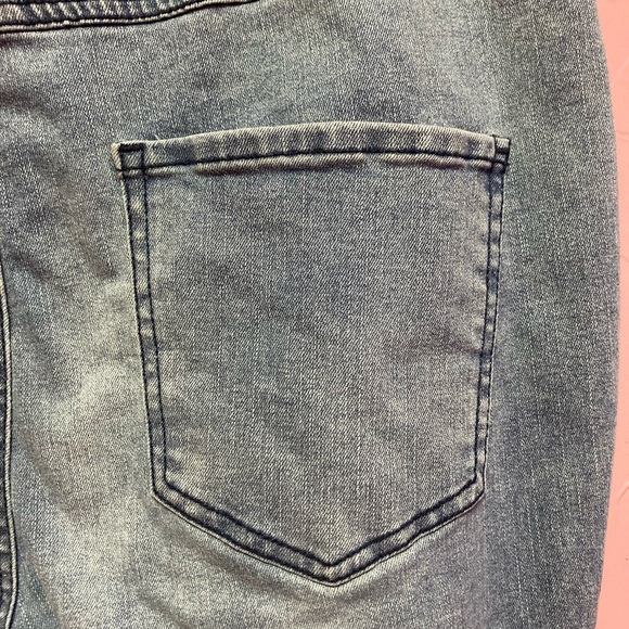๐ NoBo Size L (11-13) Bell Bottom Jeans ๐ - Picture 8 of 9